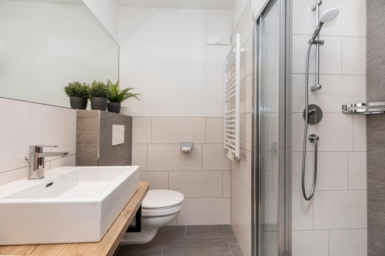 Souterrain Apartment Флахау Экстерьер фото