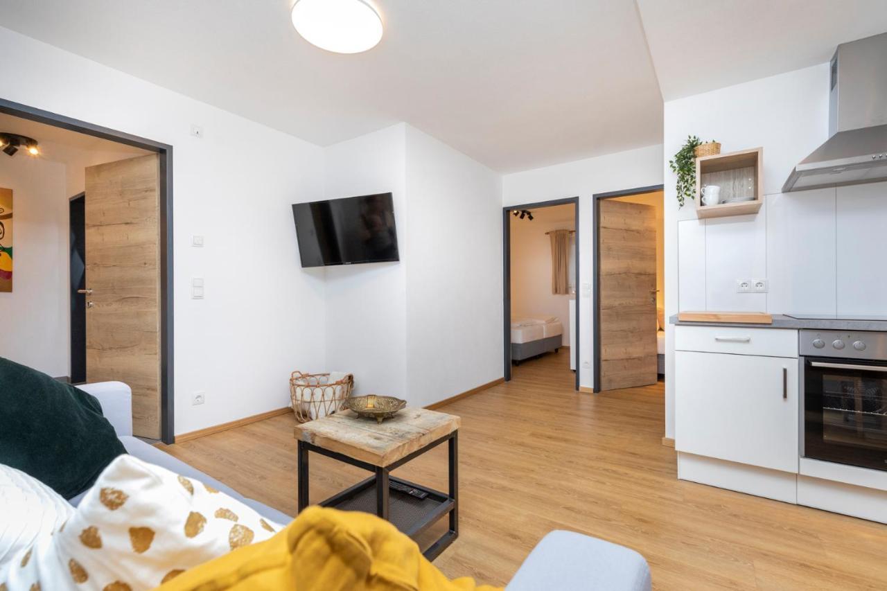 Souterrain Apartment Флахау Экстерьер фото